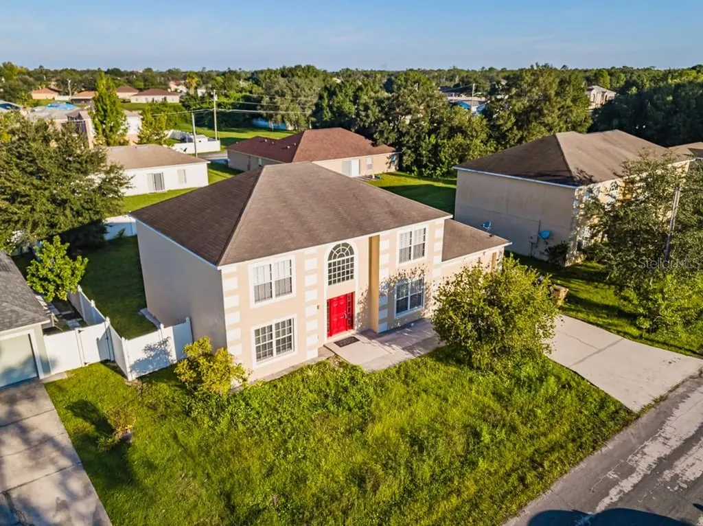 316 Baccarat Court Kissimmee FL 34759