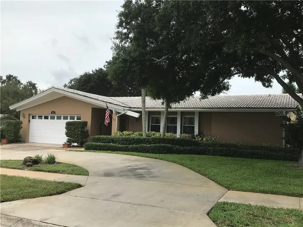 13916 Bonnie Brae Drive Largo FL 33774