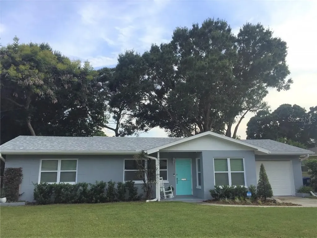 772 55th Avenue S St Petersburg FL 33705