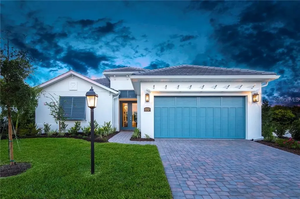 7757 Sandhill Lake Drive Sarasota FL 34241