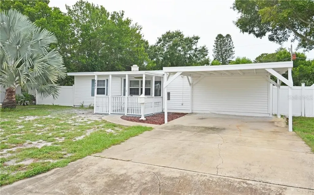 4451 Menhaden Drive SE St Petersburg FL 33705