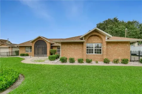 2150 Montecito Avenue Deltona FL 32738