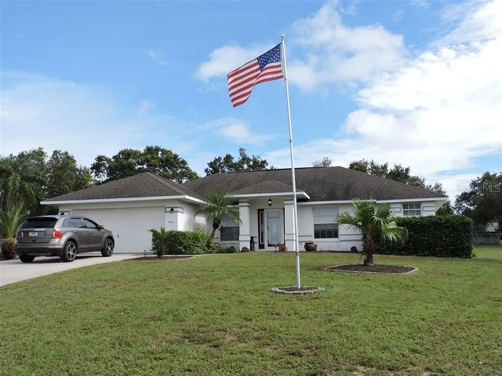 943 Oxford Way Lake Wales FL 33853