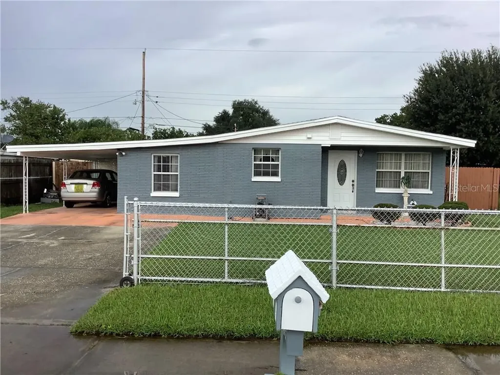 4529 W Idlewild Avenue Tampa FL 33614