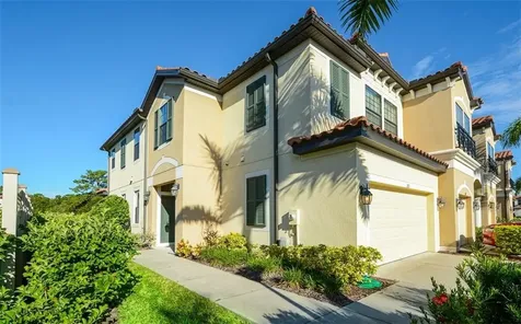 271 Crew Court Sarasota FL 34243