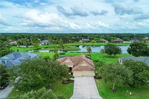 203 141st Court NE Bradenton FL 34212