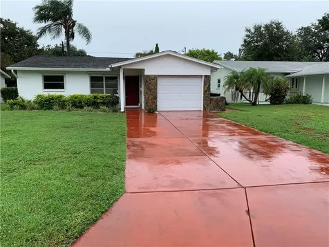 3611 15th Avenue N St Petersburg FL 33713