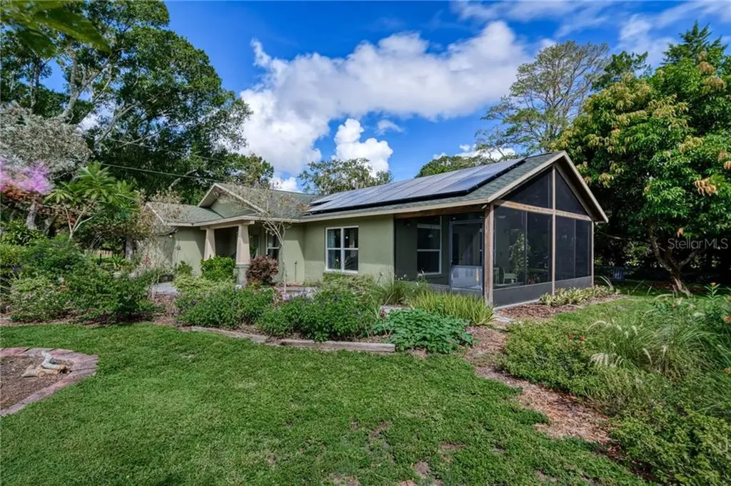 4703 Greenwich Road Sarasota FL 34233