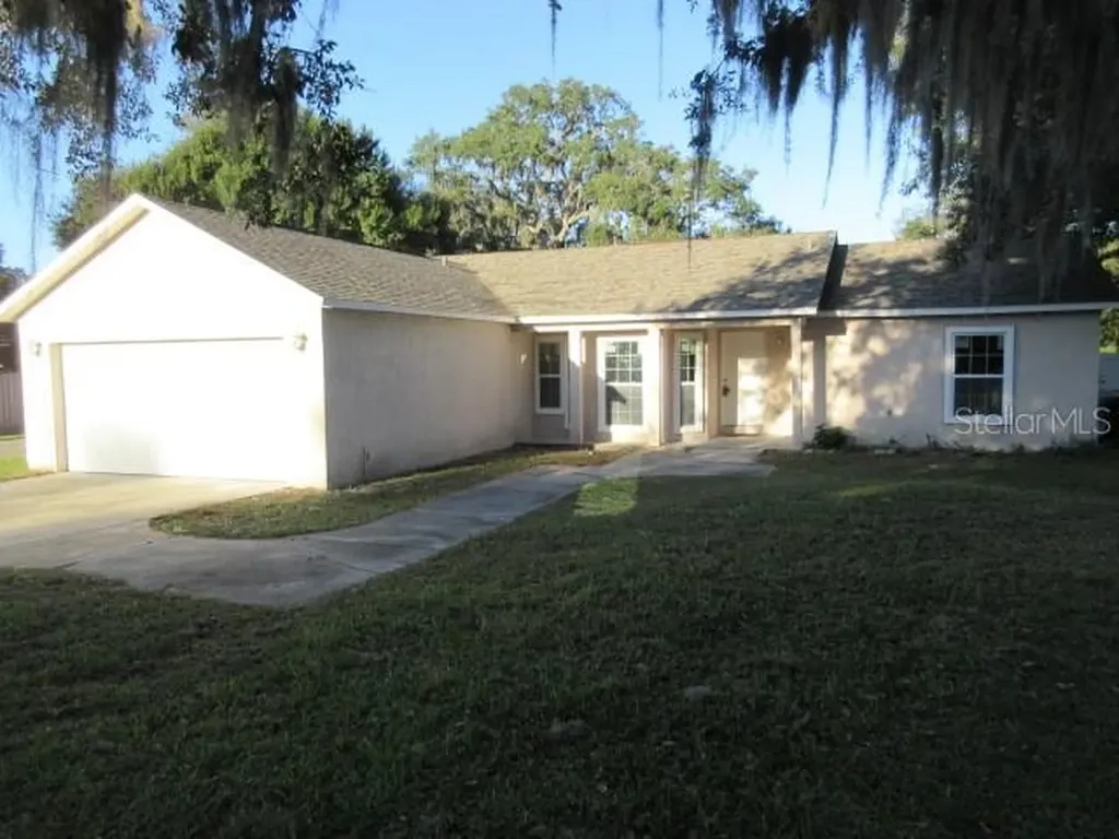 4214 Meeting Place Sanford FL 32773