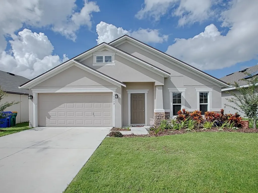 1113 Kellogg Drive Tavares FL 32778