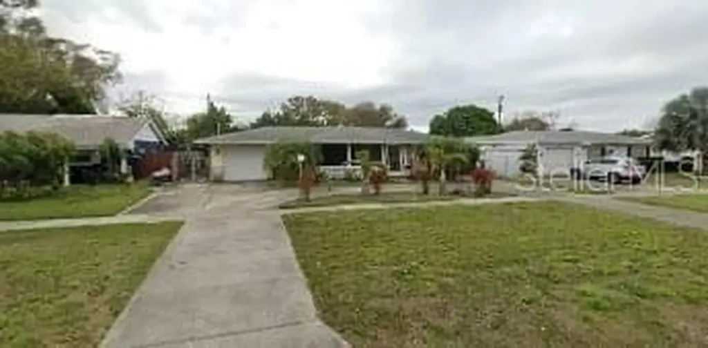 6100 38th Avenue N St Petersburg FL 33710