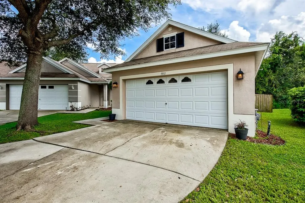 5911 Sand Key Lane Wesley Chapel FL 33545
