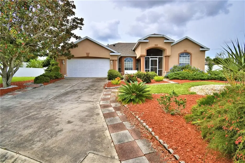 137 Rio Court Davenport FL 33896