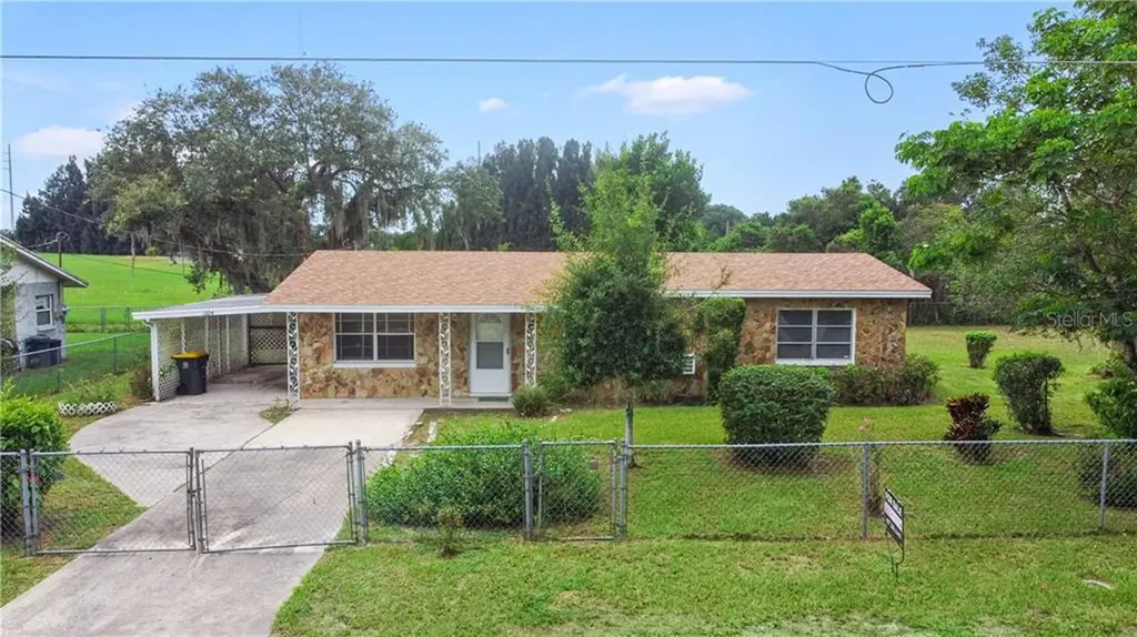 1324 Garwood Avenue Sebring FL 33870