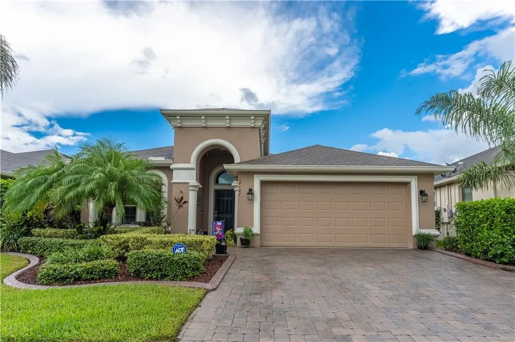 12127 Alder Branch Loop Orlando FL 32824