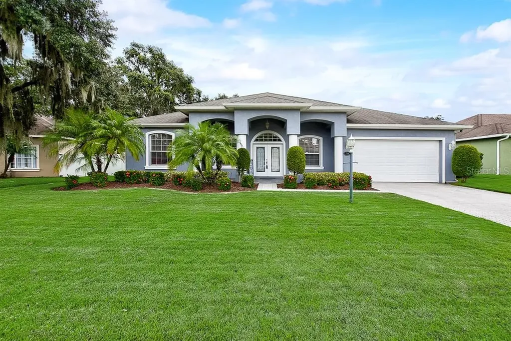 1741 Oakwood Estates Drive Plant City FL 33563