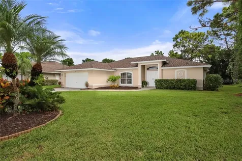 32 Sportsman Court Rotonda West FL 33947
