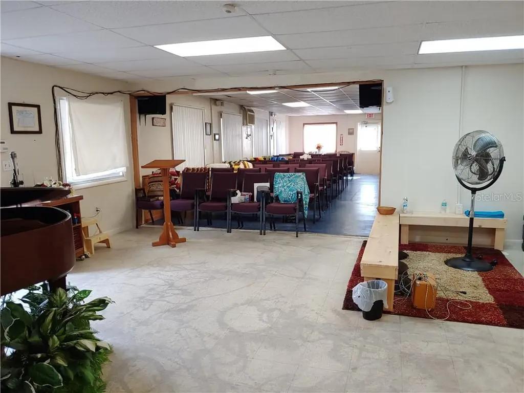 215 N Scenic Highway Frostproof FL 33843