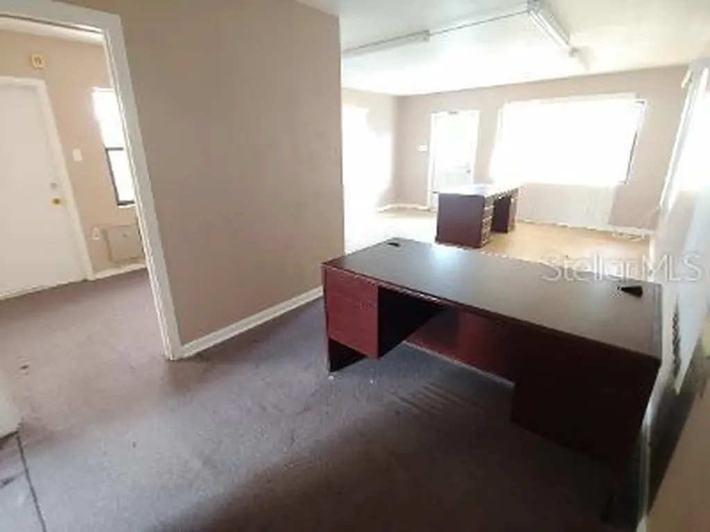 215 N Scenic Highway Frostproof FL 33843