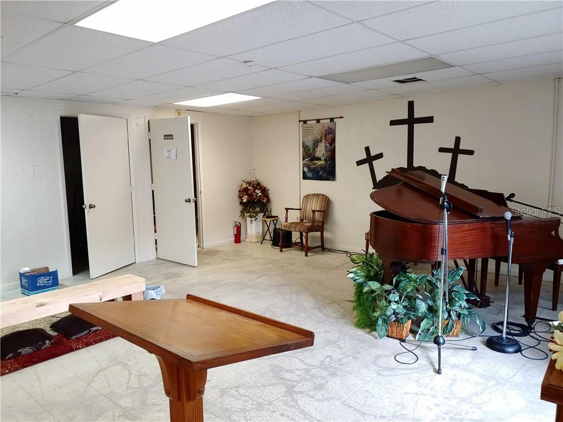 215 N Scenic Highway Frostproof FL 33843