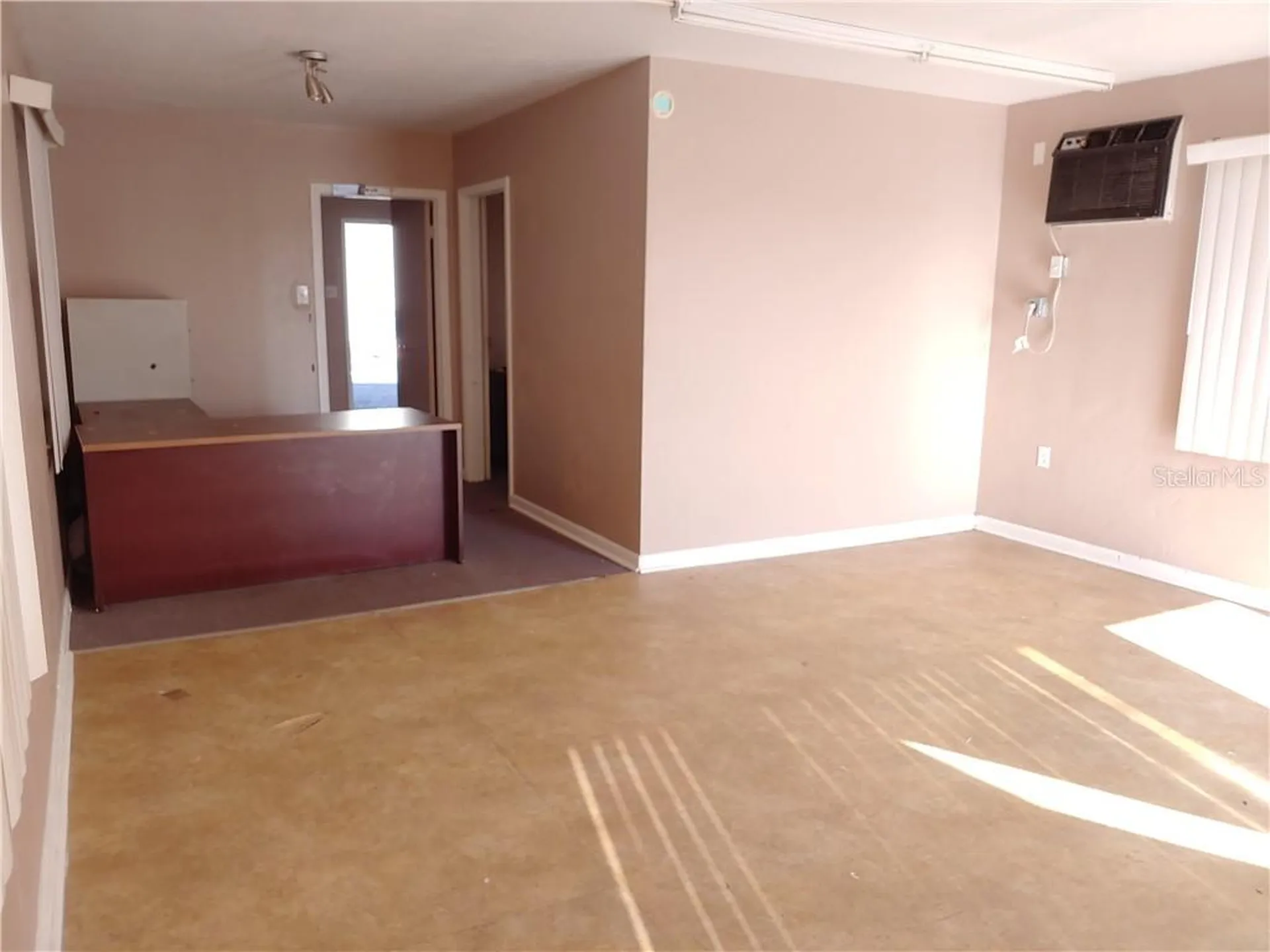 215 N Scenic Highway Frostproof FL 33843