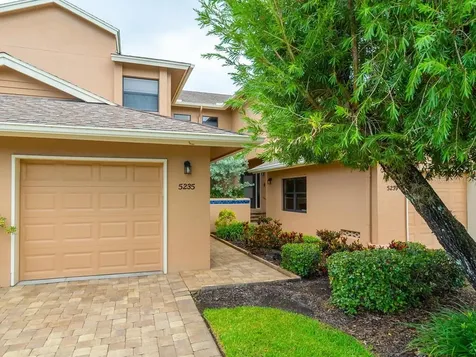 5235 Heron Way Sarasota FL 34231