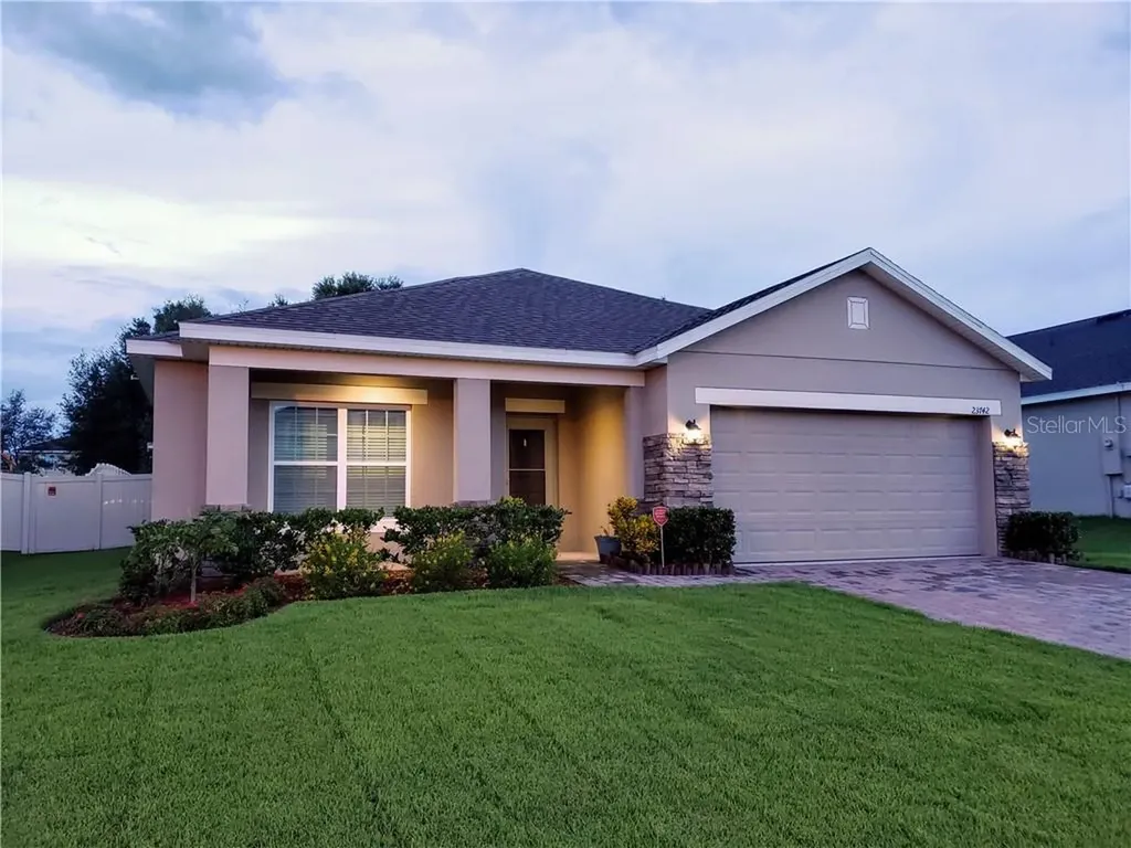 23742 Companero Drive Sorrento FL 32776
