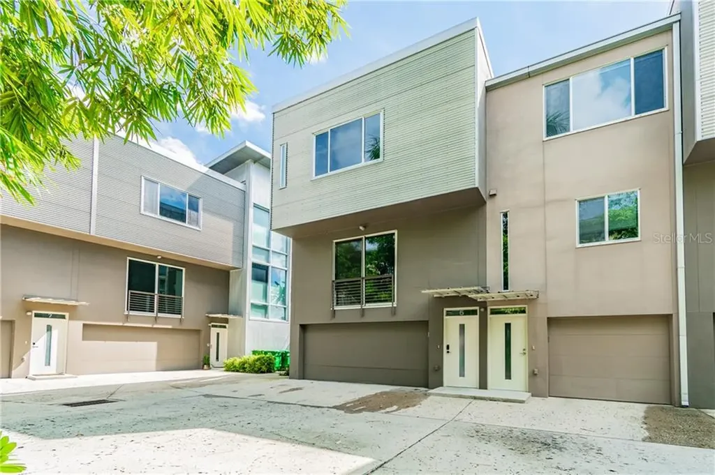 3107 W De Leon Street Tampa FL 33609