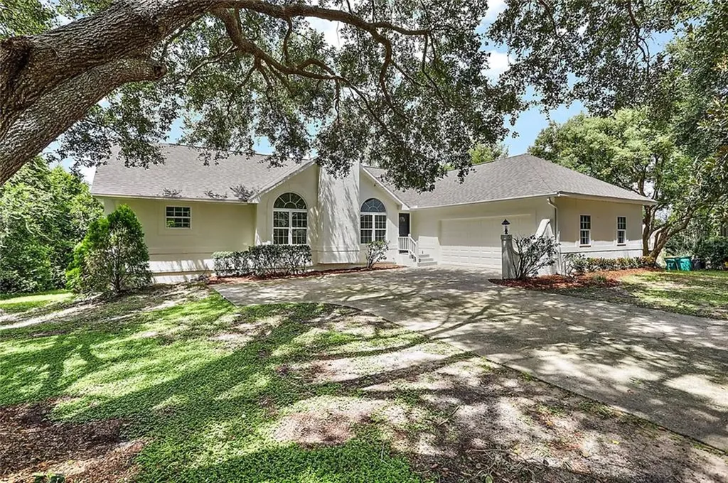 2341 Amherst Lane Mount Dora FL 32757