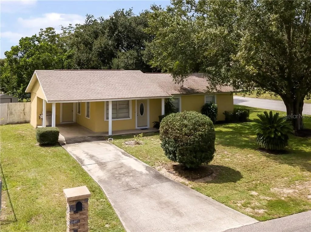 2112 Lemon Street Haines City FL 33844