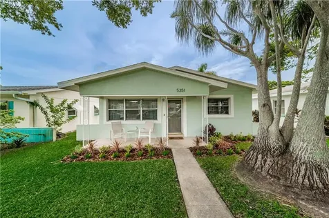 5351 8th Avenue N St Petersburg FL 33710
