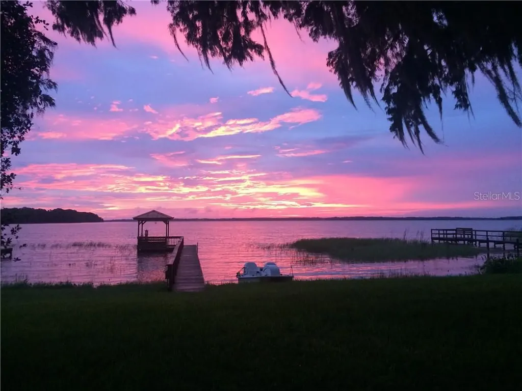 30931 Sunset Drive Tavares FL 32778