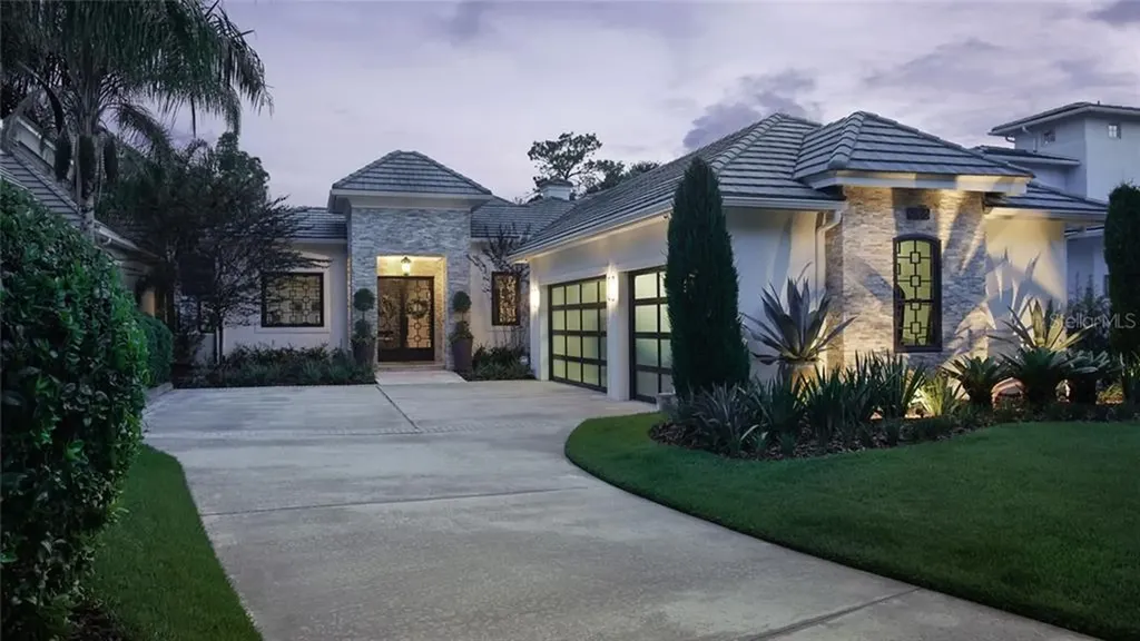 9768 Covent Garden Drive Orlando FL 32827