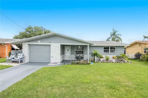 13636 Maria Drive Hudson FL 34667