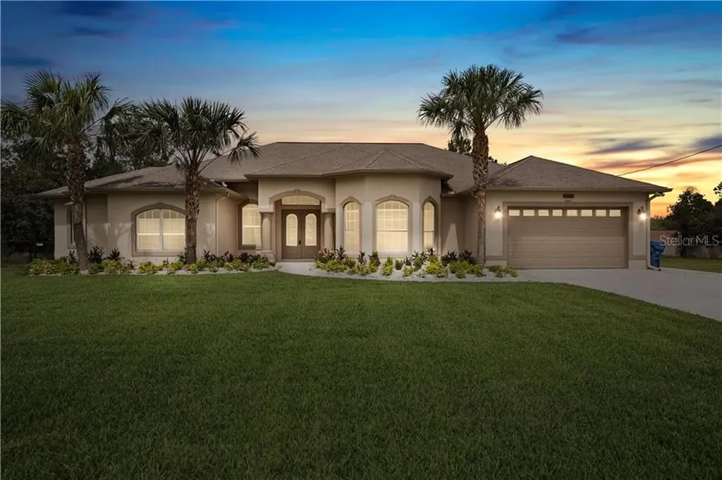 11285 Gyrafalcon Avenue Weeki Wachee FL 34613