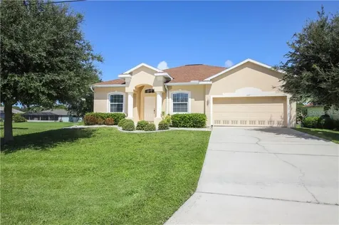 127 Medalist Road Rotonda West FL 33947