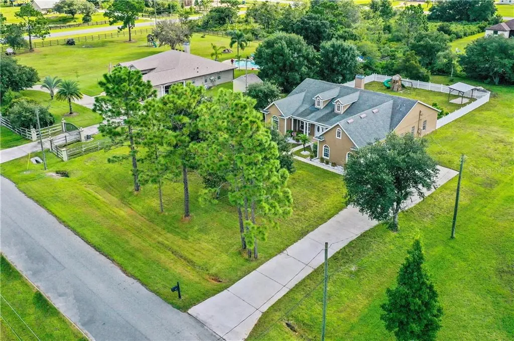 5603 Bassett Avenue Orlando FL 32833
