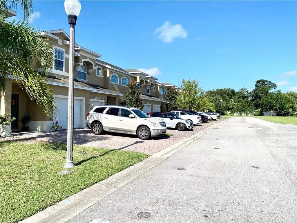1700 Barton Towne Circle Saint Cloud FL 34769