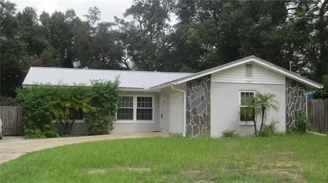 1365 E Hubbard Avenue Deland FL 32724