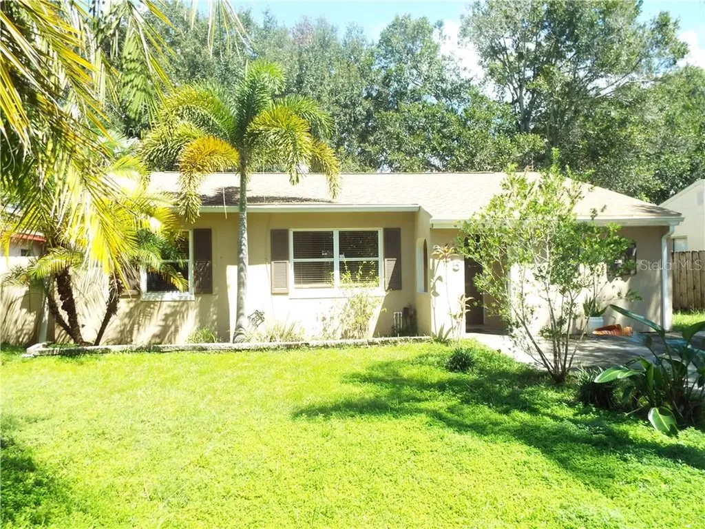 225 41st Avenue NE St Petersburg FL 33703