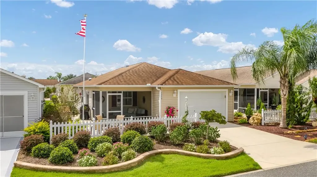 1778 Hallandale Lane The Villages FL 32162