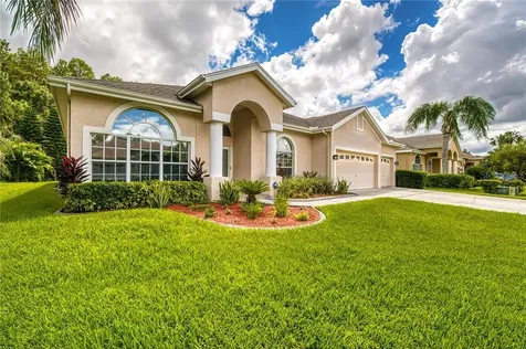 1328 Highwood Place Wesley Chapel FL 33543