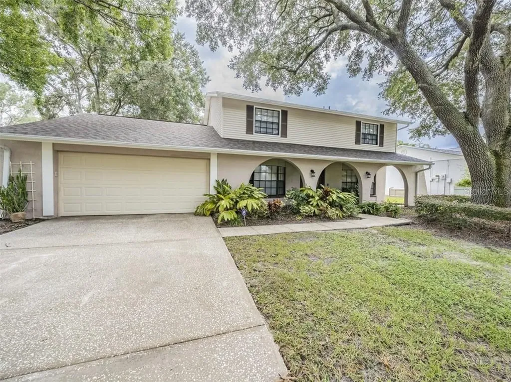 4608 Cloverlawn Drive Tampa FL 33624
