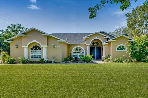 8006 Chaucer Drive Weeki Wachee FL 34607