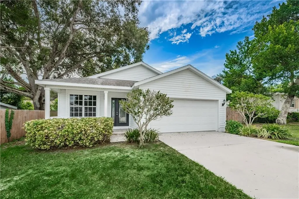 1334 Alaska Avenue Palm Harbor FL 34683