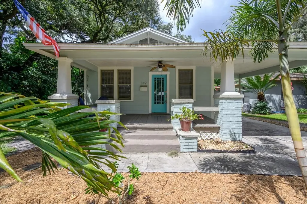 319 W Comanche Avenue Tampa FL 33604