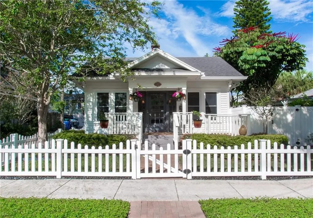1122 2nd Street N St Petersburg FL 33701