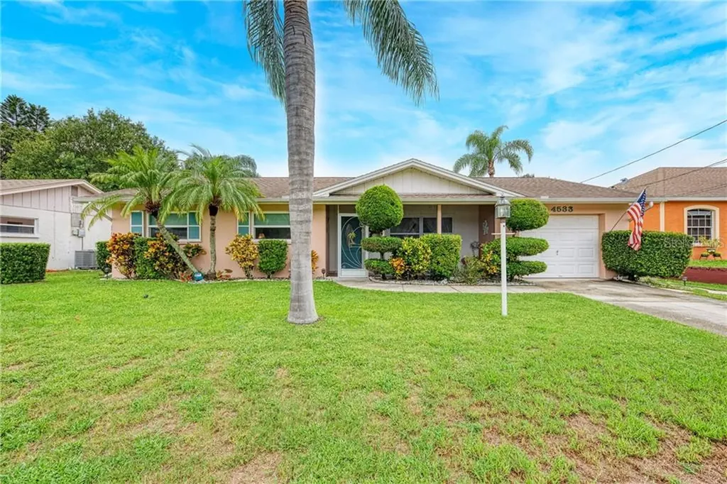 4533 Beacon Drive Sarasota FL 34232