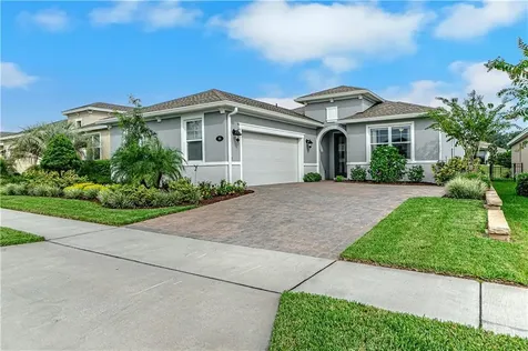 525 Adenmore Terrace Deland FL 32724