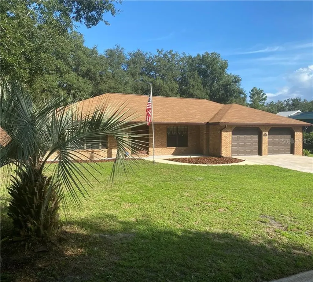 1309 Trail By The Lake Deland FL 32724
